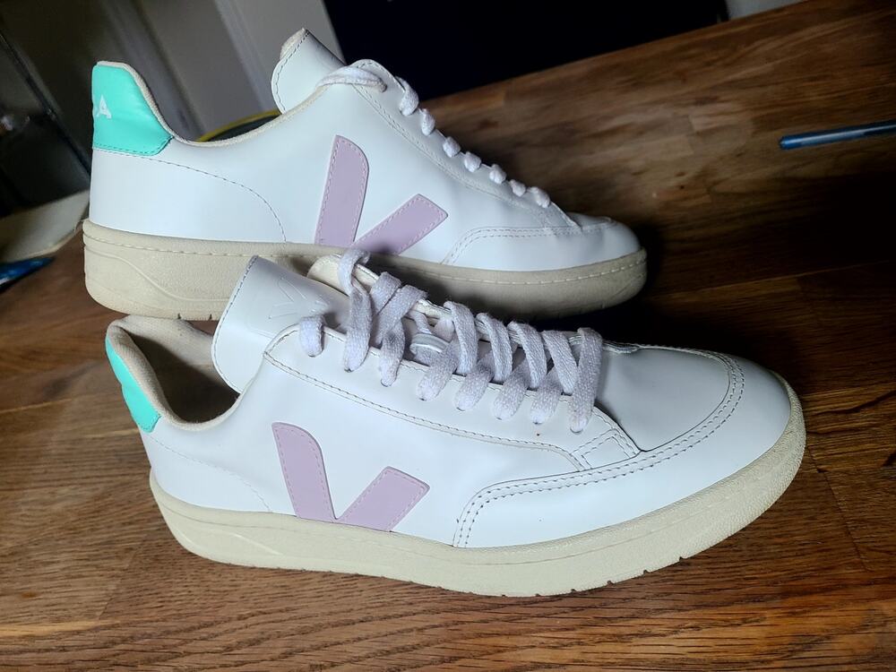 Veja V-12 Leather Sneakers Extra White Parme Turquoise Size 8